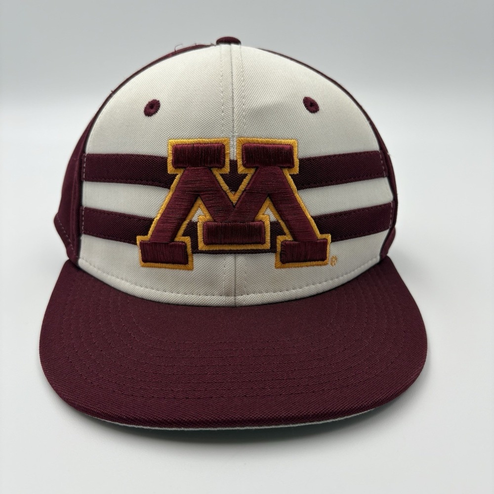 University of Minnesota Gophers The Game GameTek‎ Hat Cap NCBA Maroon White Flex